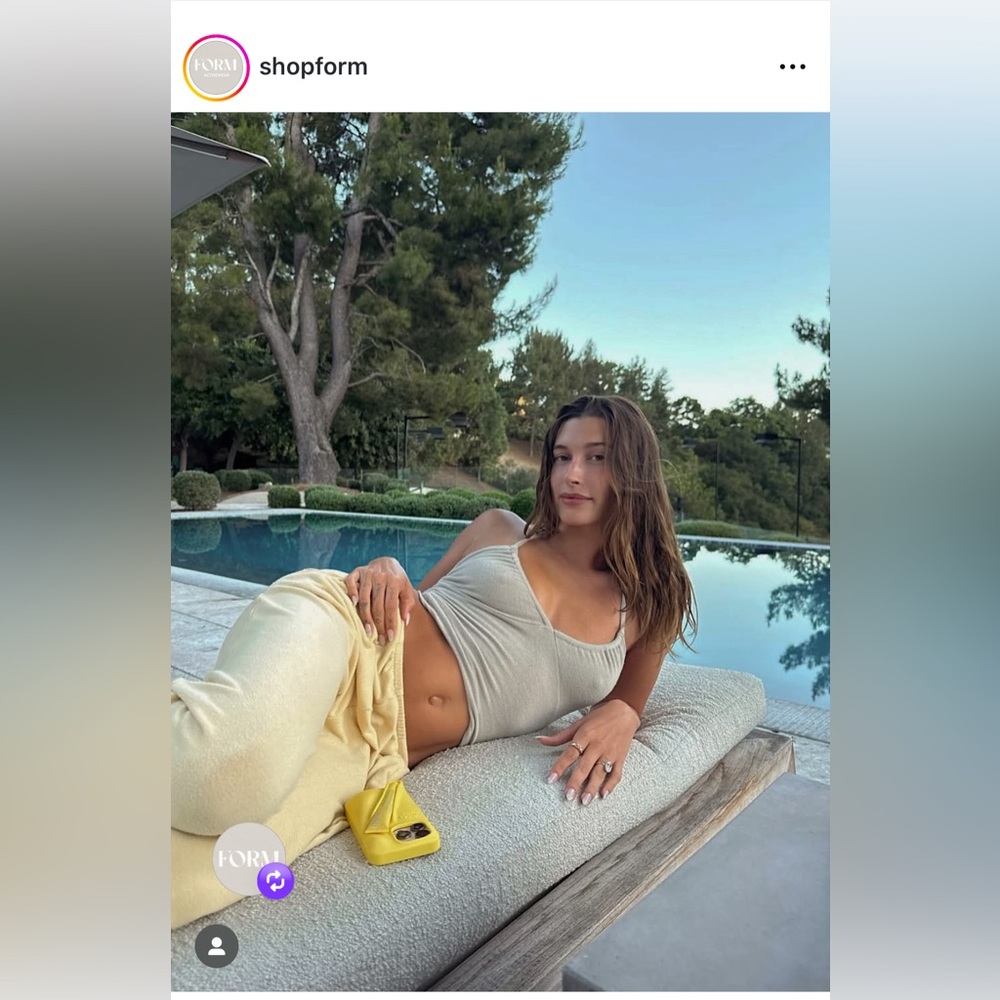 FORM halter lounge tank top as seen on Hailey Bieber new never worn !